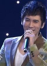 小心00后2013海报